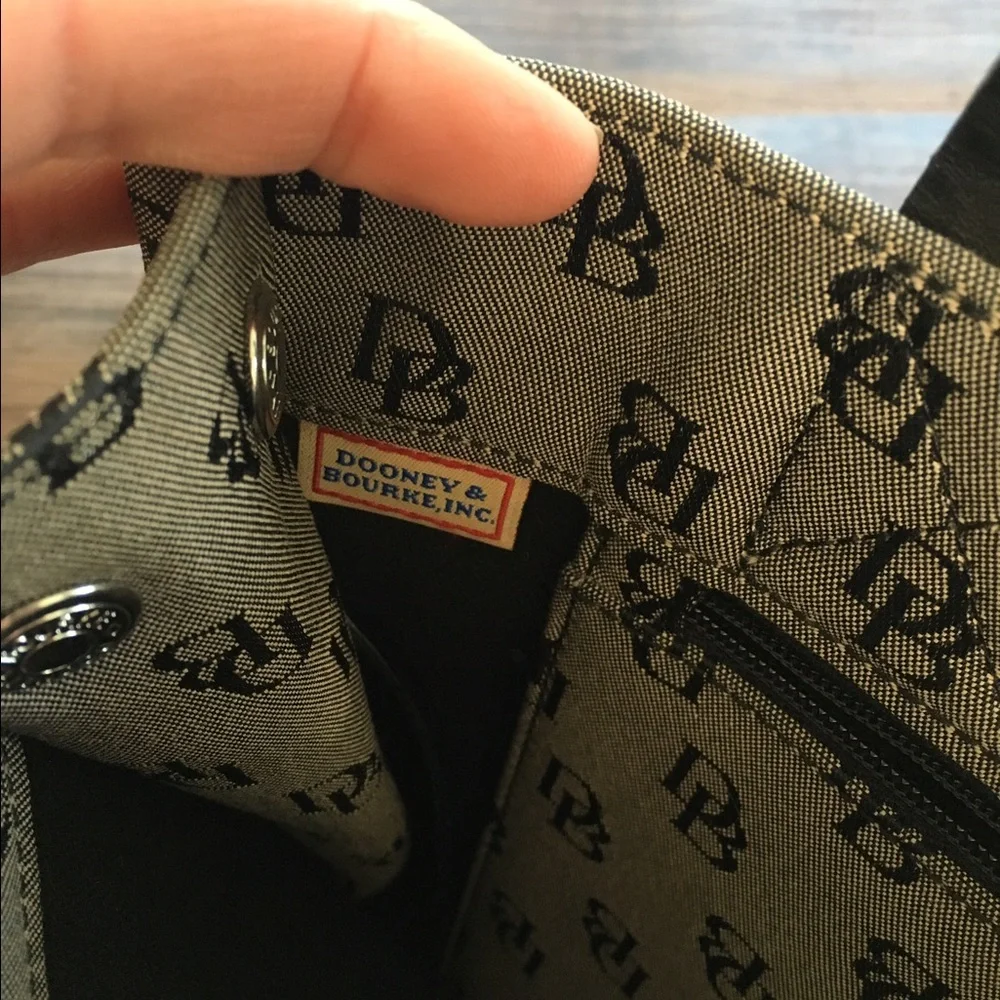 Dooney & Bourke Tote - Picture 3 of 16